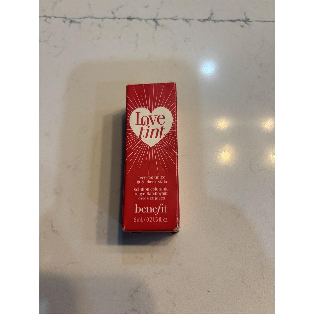 Benefit Love Tint Fiery-Red Tinted Lip & Cheek Stain 6mL / 0.2 fl oz